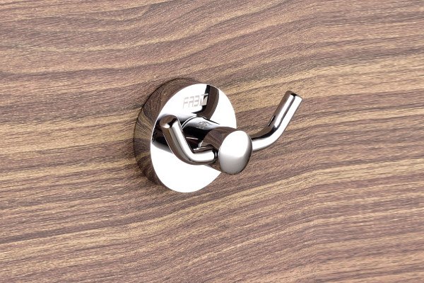 PE-05 Robe Hook